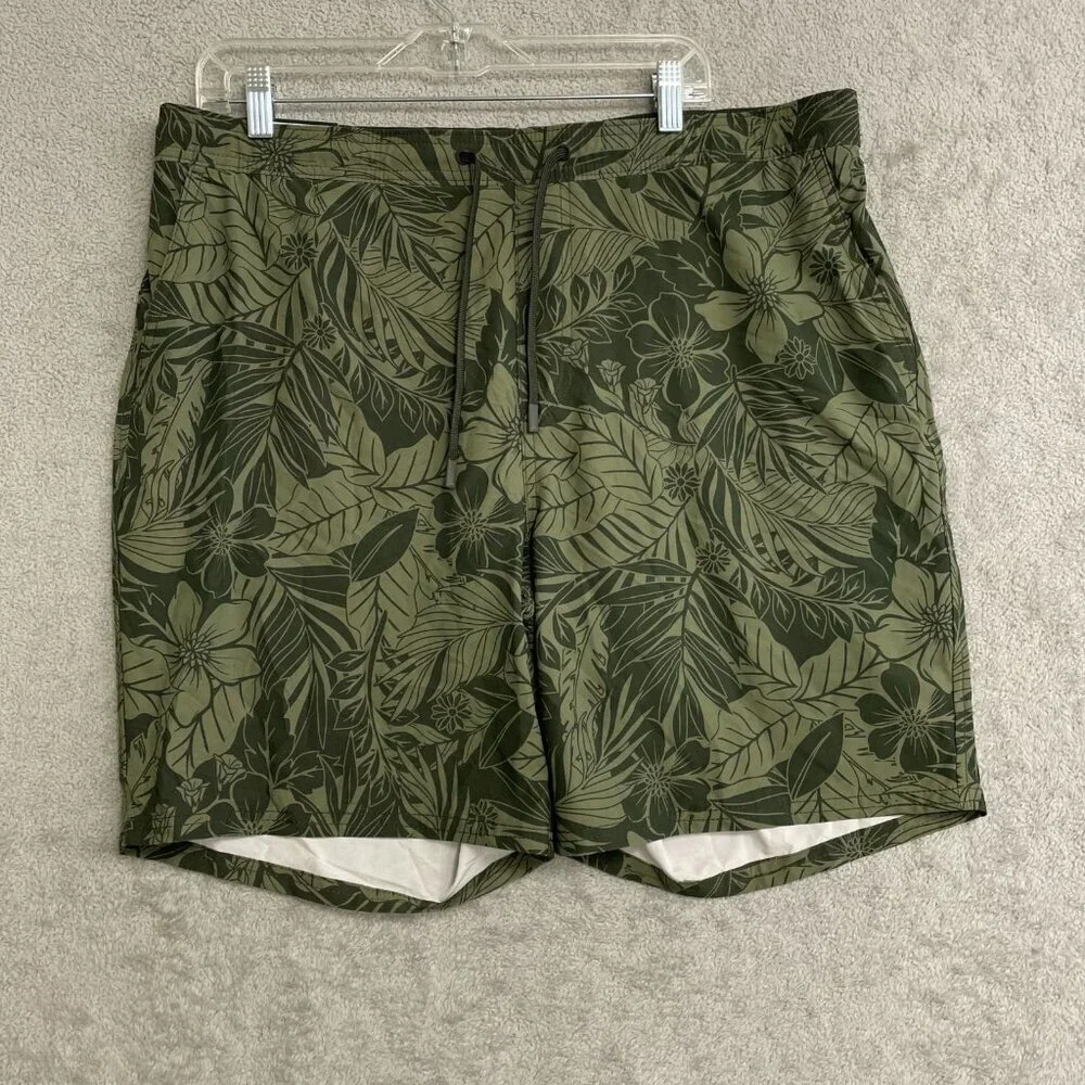 Kirkland Signature Men's XL Swim Trunk Olive Green Floral Print Quick Dry N0993
